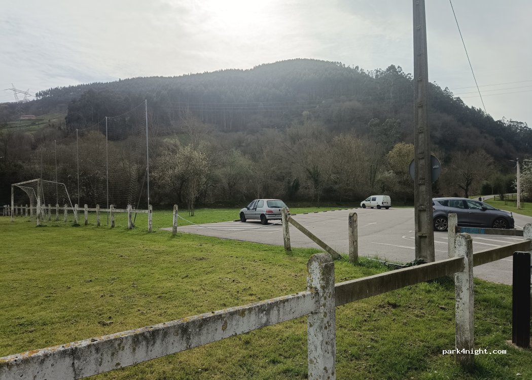 (39460) Cartes - Pob Riocorvo — foto 2