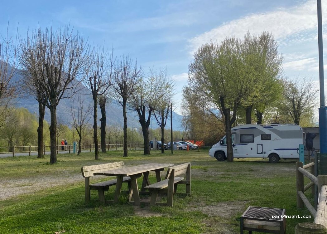 (24060) Rogno - Via Giovanni Pascoli — foto 3