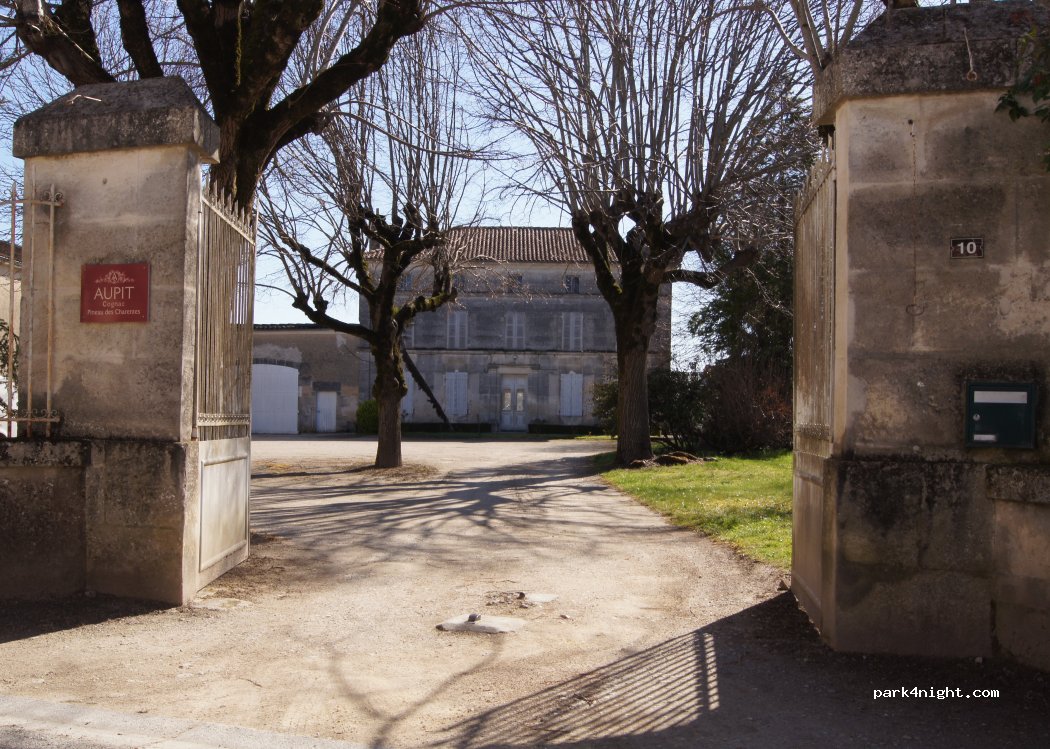 (16120) Bassac - 10 Rue des Vignauds — foto