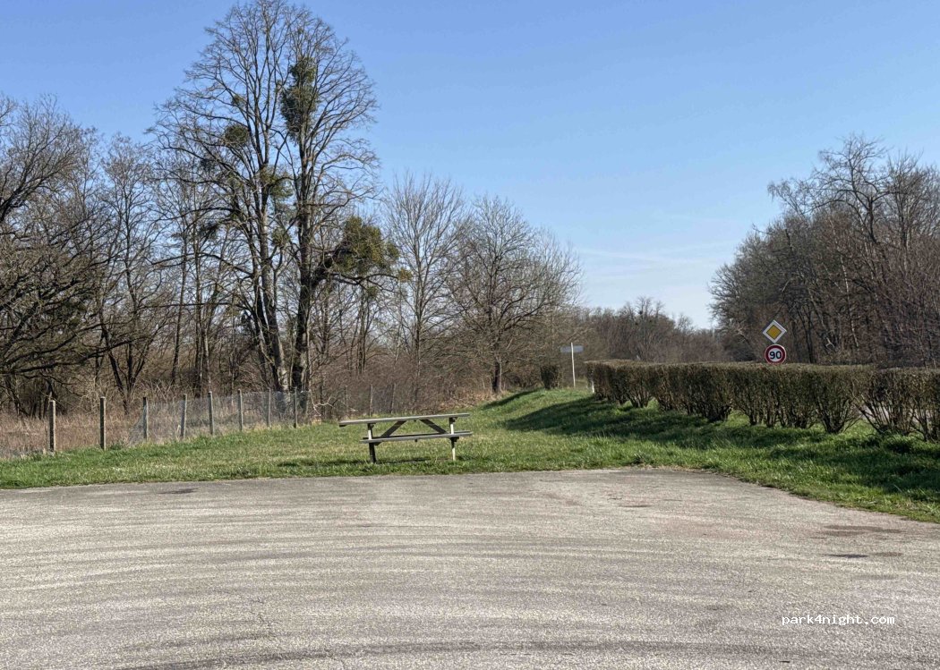 (21270) Perrigny-sur-l'Ognon - Route de Besançon — foto