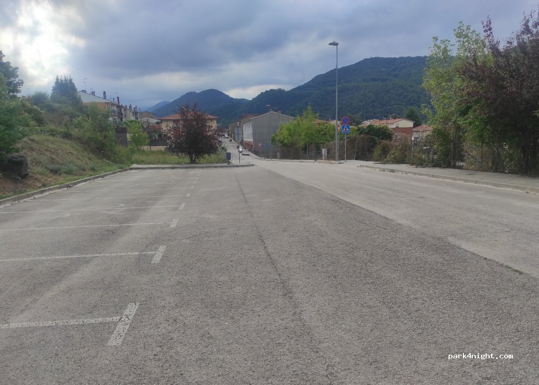 (17800) Olot - 48 Carrer Puigmal — foto 2