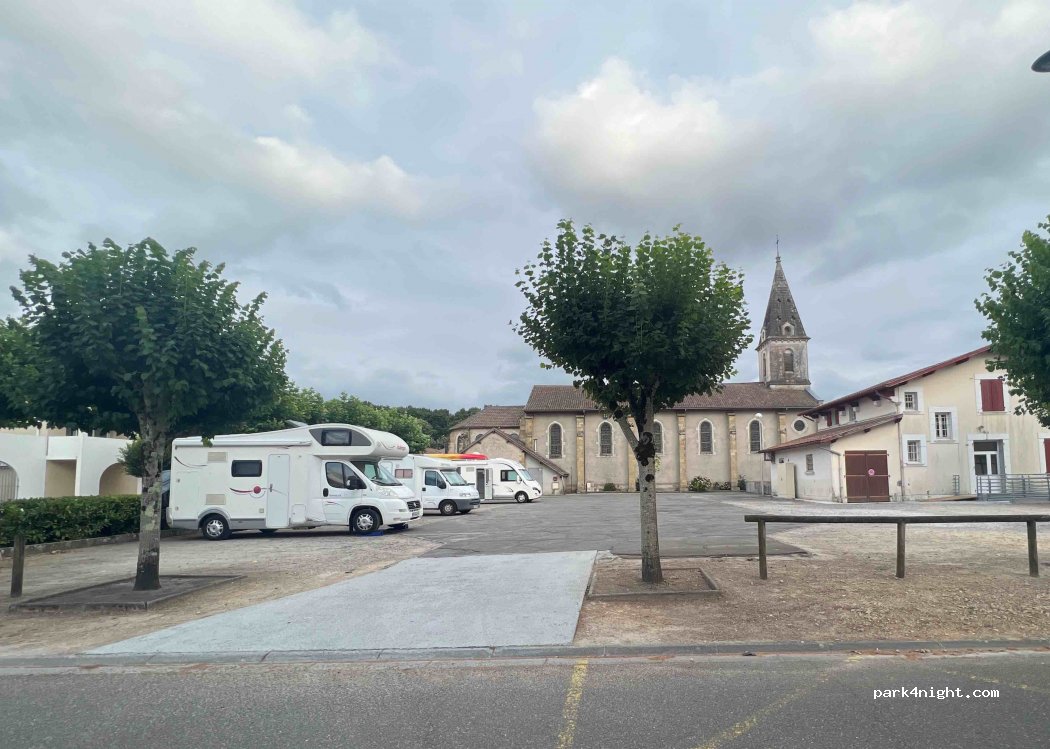 (40230) Bénesse-Maremne - 84 Allée des Sports — foto 2