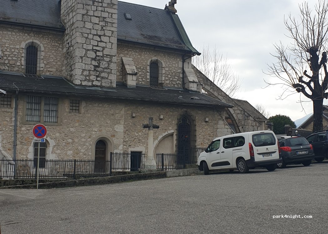 (73800) Myans - Place des Marronniers — foto 3