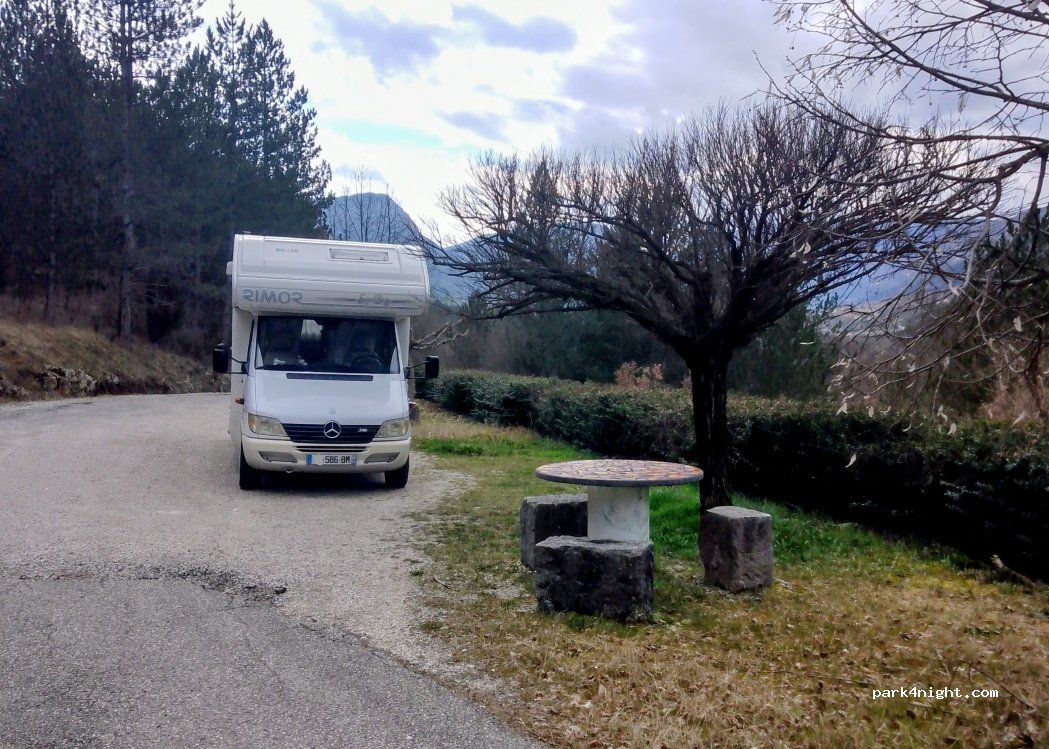 (26510) Cornillon-sur-l'Oule - D 61 — foto 3