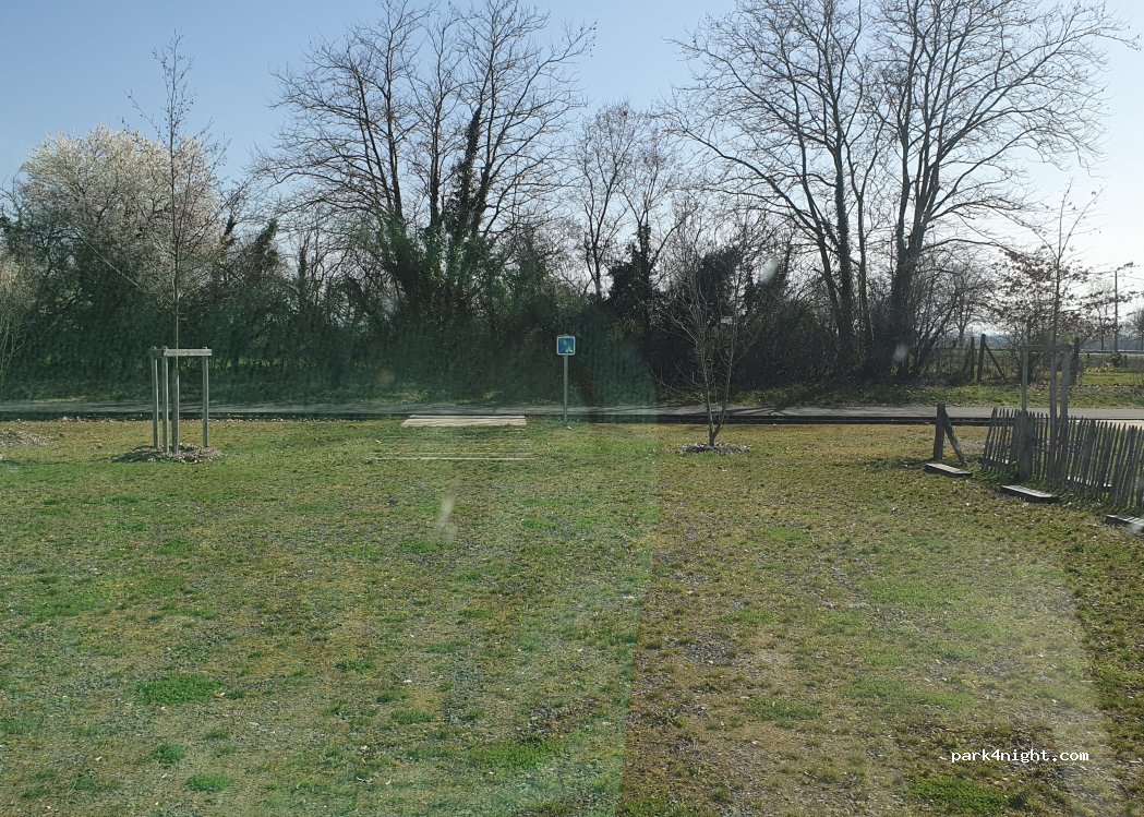 (03800) Le Mayet-d'École - D 216 — foto