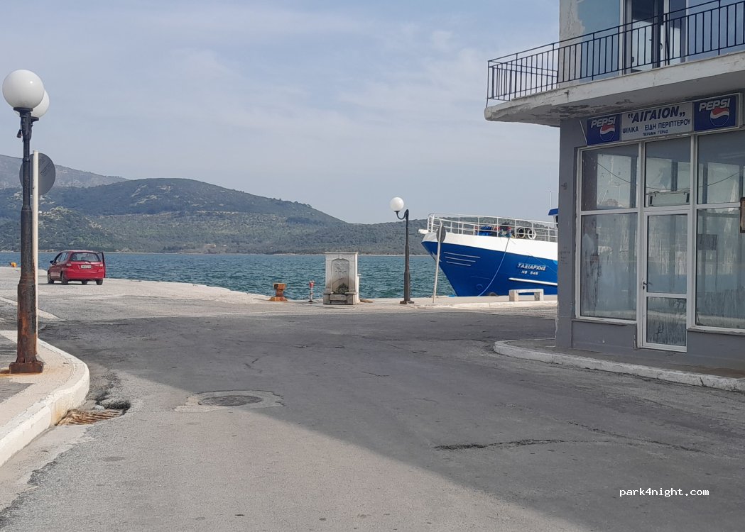 (81106) Perama - Πέραμα - Σκόπελος — foto 3