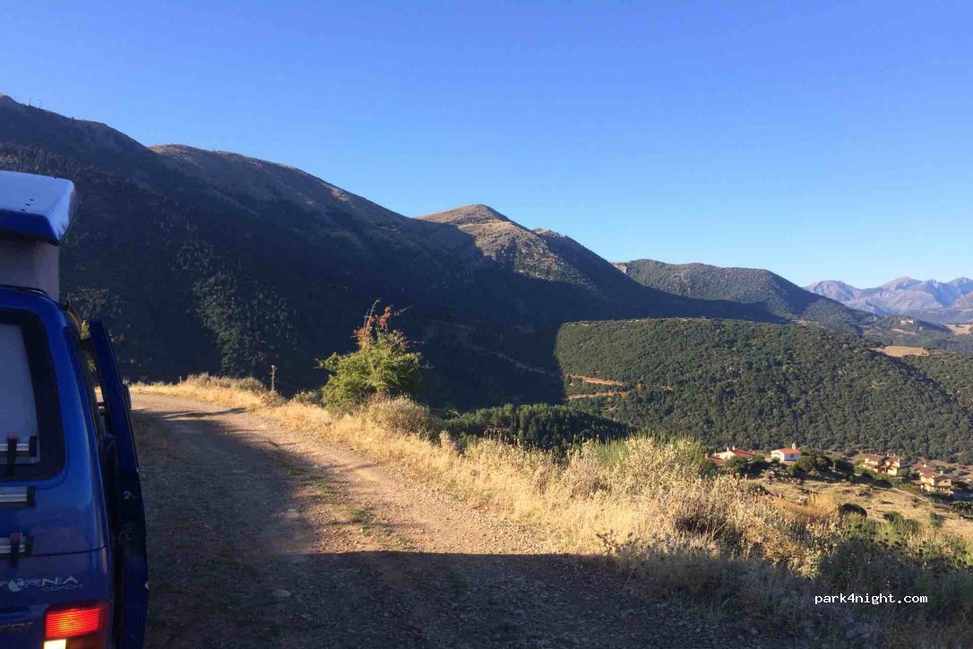 (250 01) Kalavrita - Unnamed Road — foto