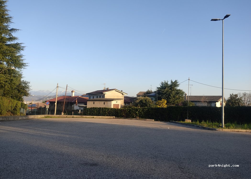 (36077) Altavilla Vicentina - Via Tovo — foto