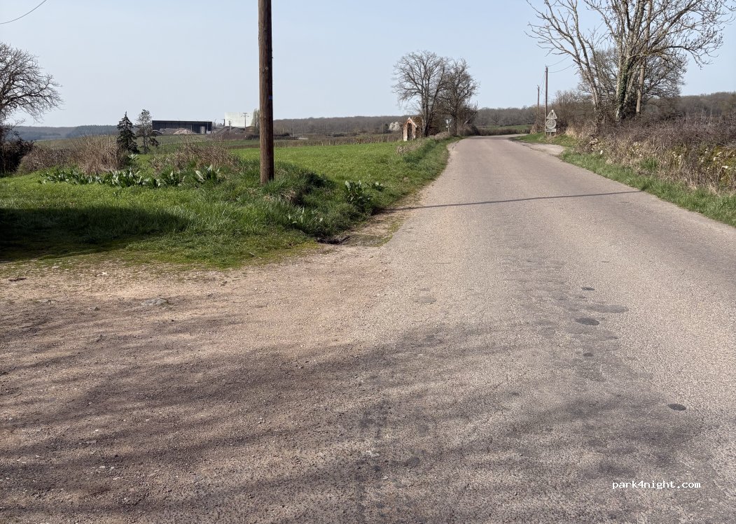 (21230) Arnay-le-Duc - — foto