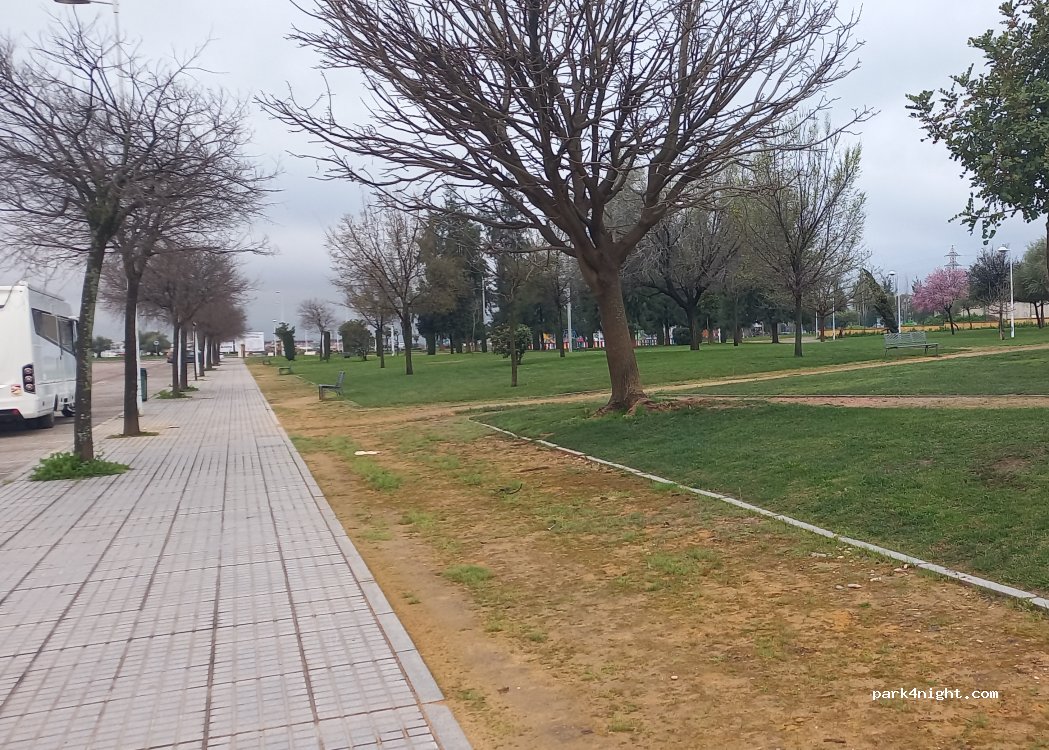 (14071) Cordova - Calle Rafael Rivas Gómez — foto 2