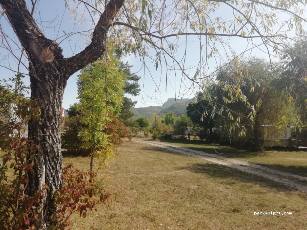 Camping les Catoyes — foto
