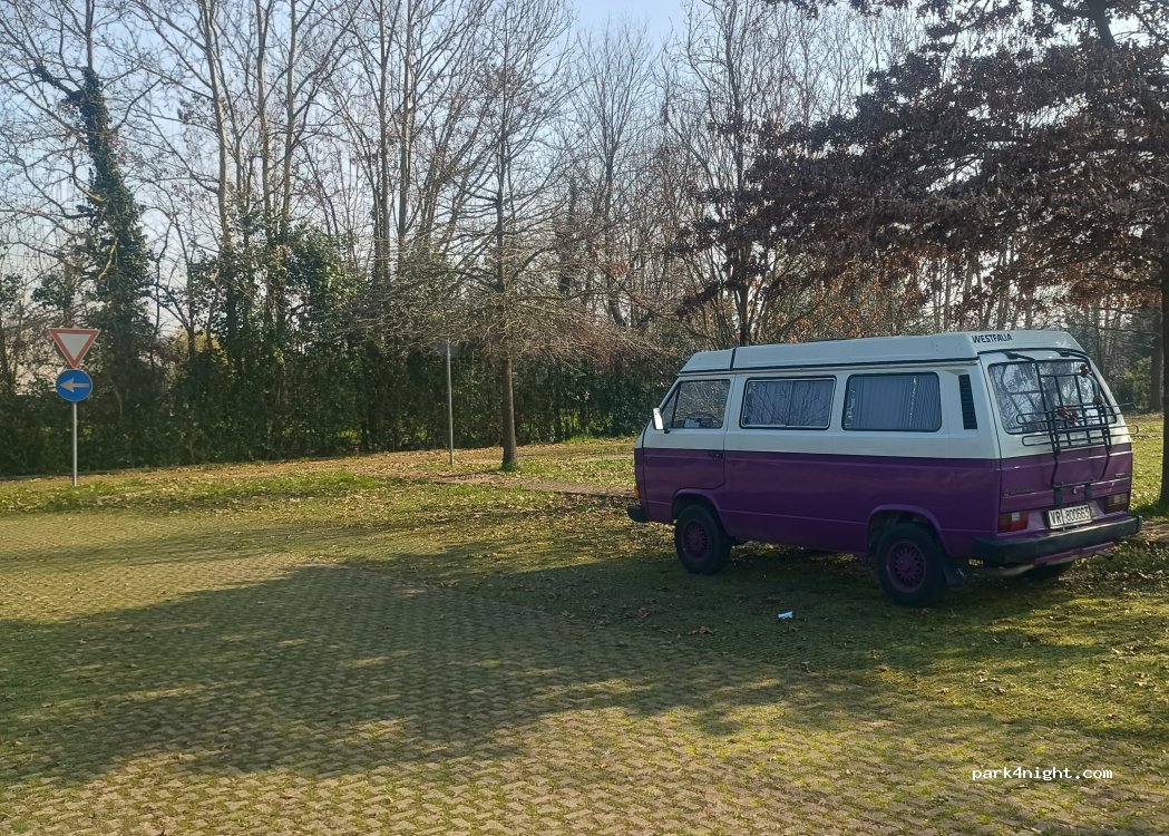 (31032) Casale sul Sile - Via Chiesa — foto