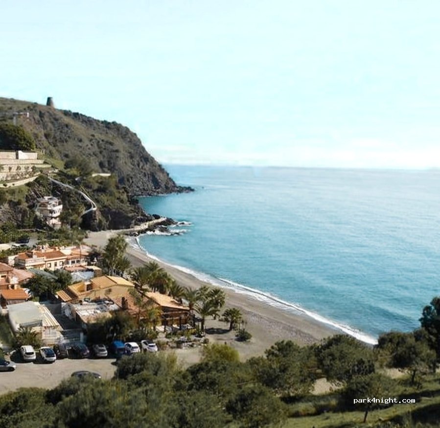 Area De Autocaravanas en Almuñécar Costacabria — foto 4