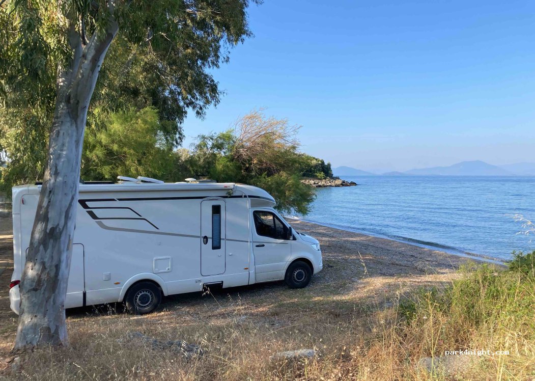 (370 06) Lefokastro - Eparchiaki Odos Lefokastrou-Afisou — foto