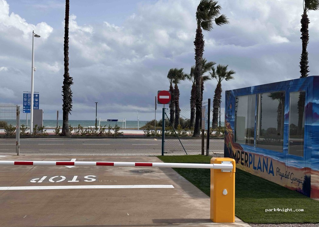 Area Autocaravanas de Castellón- Camperplana Gurugu — foto