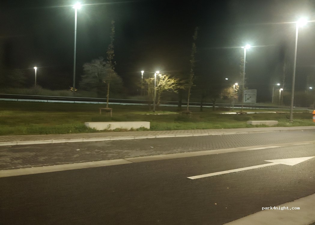 (3590) Diepenbeek - E313 — foto