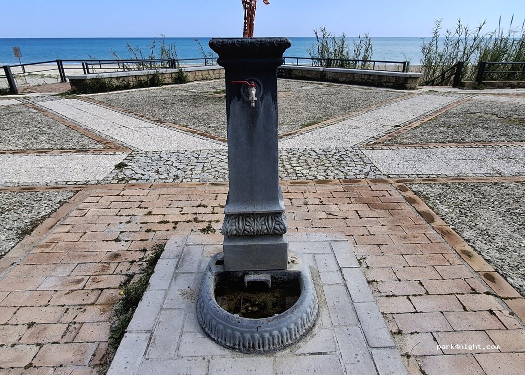 (88060) Badolato - Lungomare — foto