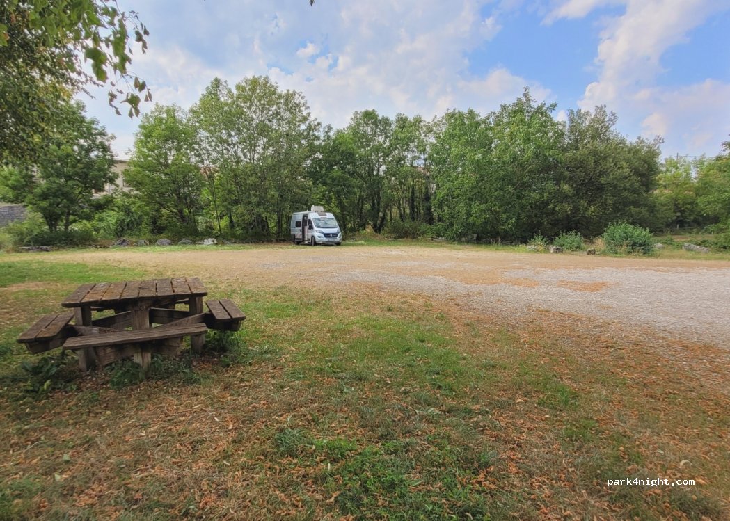 (01250) Grand-Corent - En Bourravier — foto 3