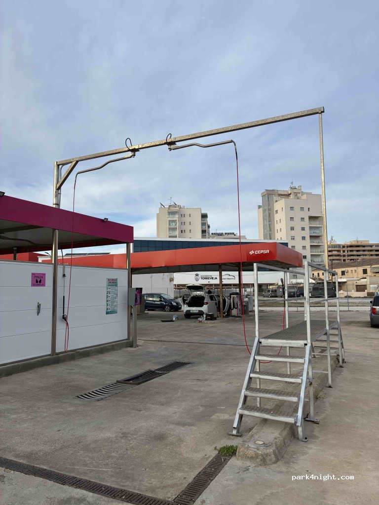(03188) Torrevieja - Avenida Holandeses — foto