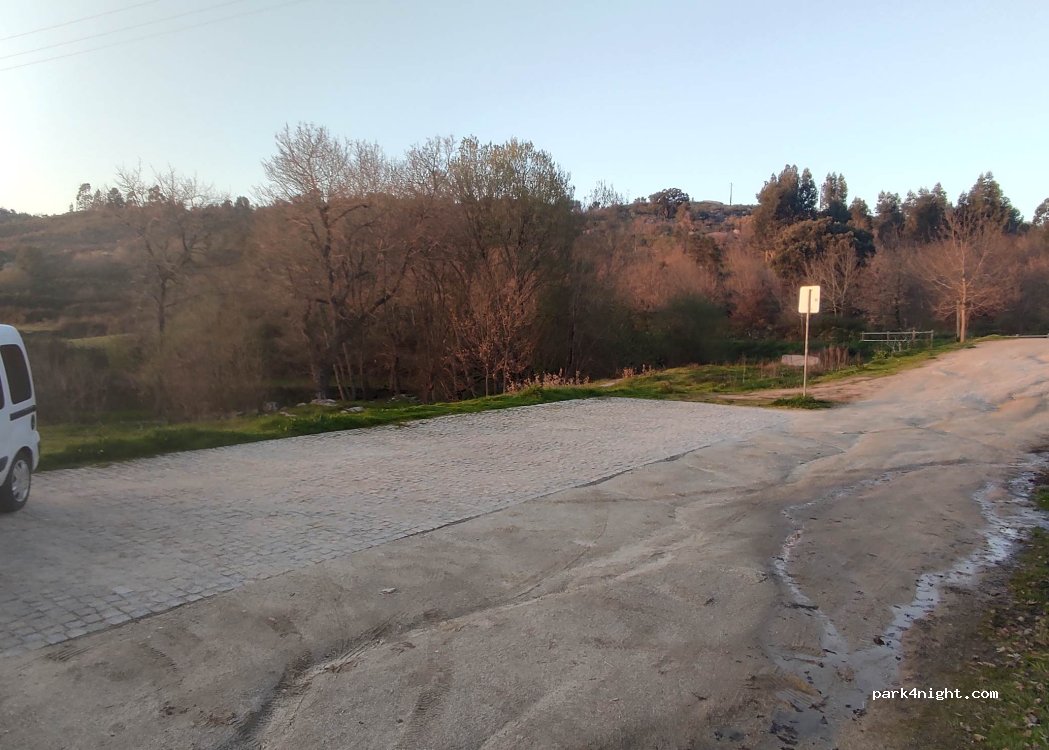(3405-633) Ervedal - Unnamed Road — foto 2