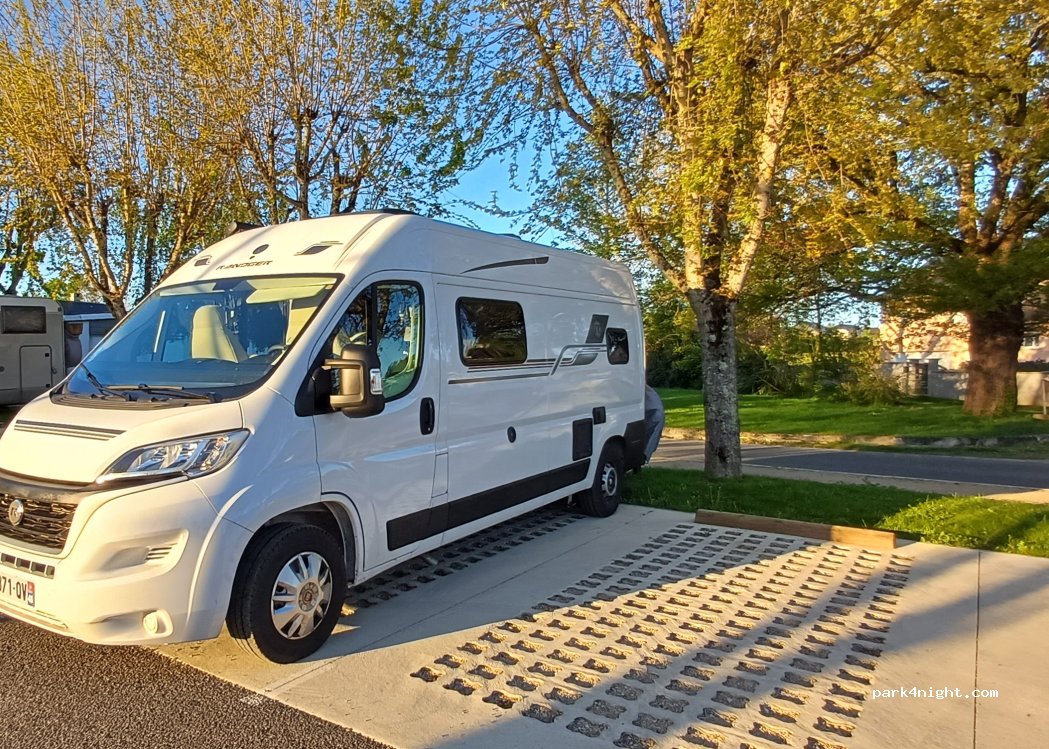 (12800) Naucelle - 18-20 Rue de la Capelotte — foto 2