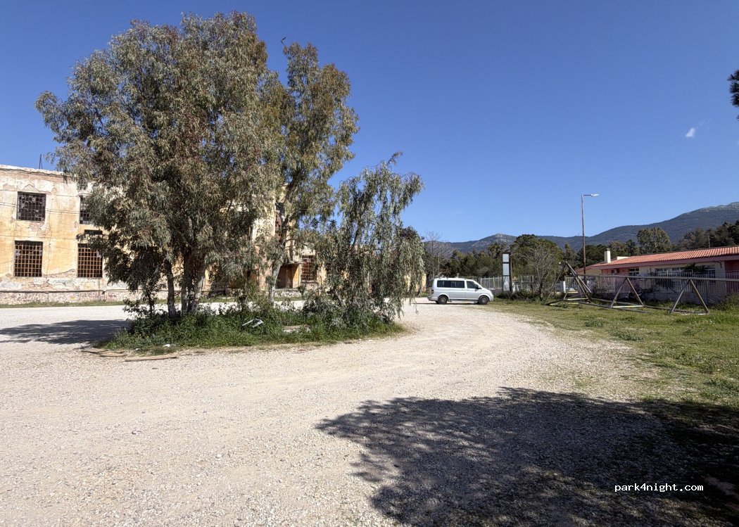 (15773) Athens - Unnamed Road — foto