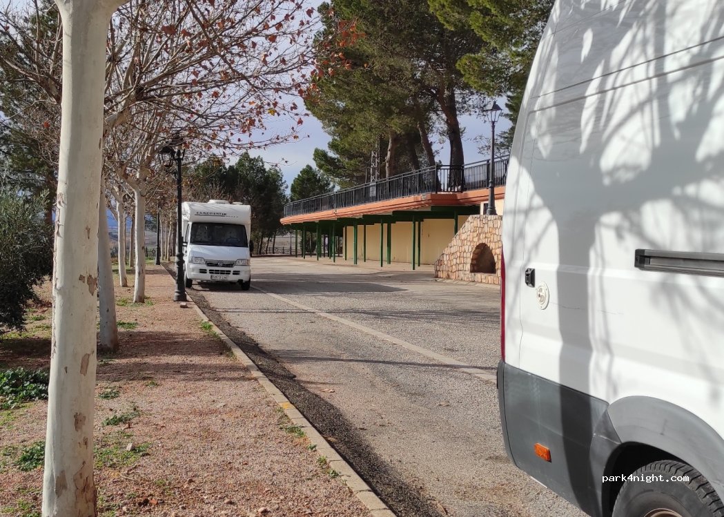 (02300) Alcaraz - 101 Carretera Circunvalación — foto 3