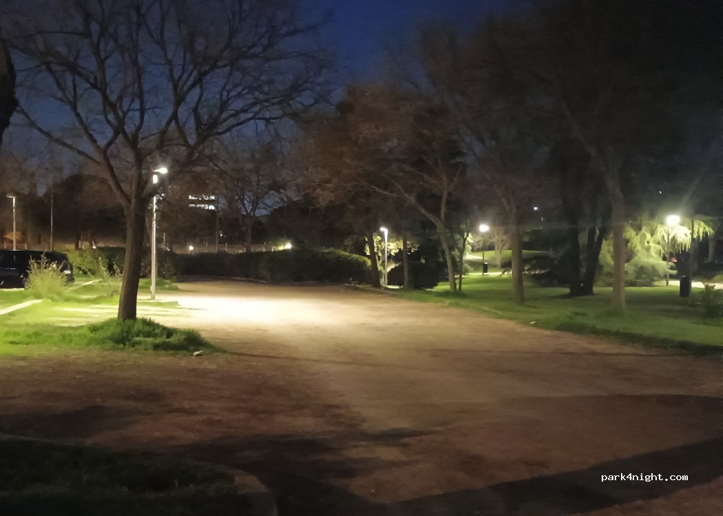 (28001) Madrid - Calle de las Peonías — foto 2