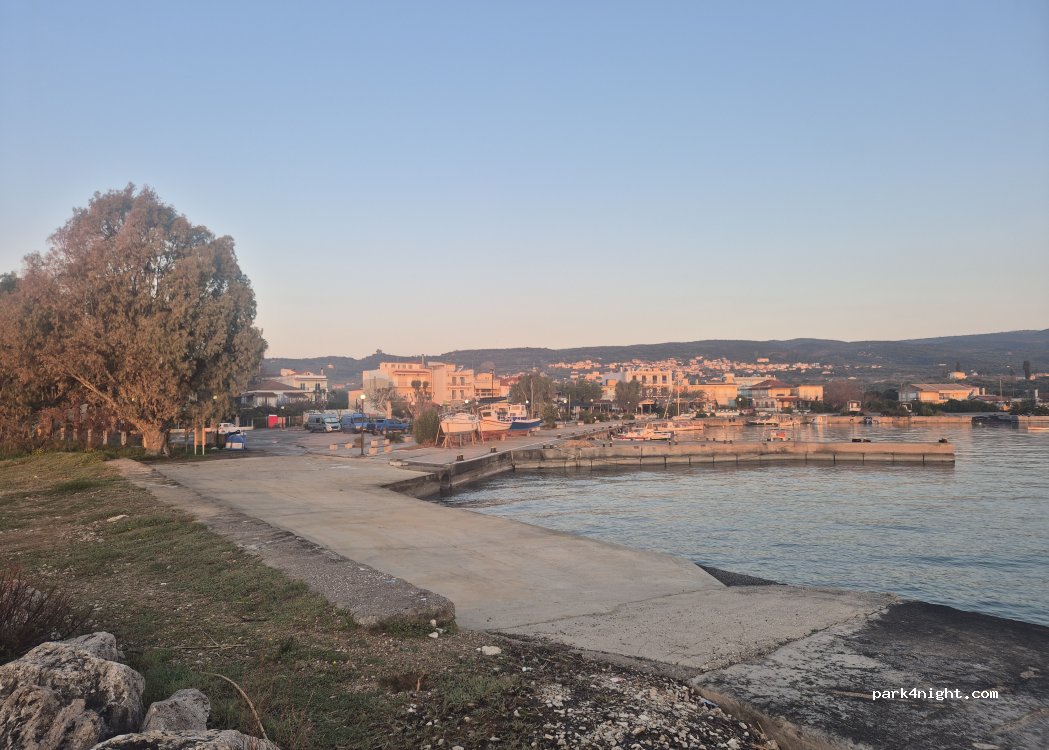 (24004) Nea Koroni - Unnamed Road — foto 2