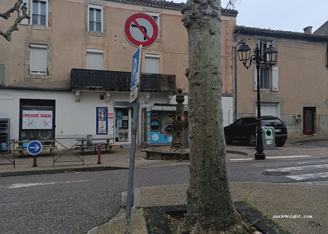 (11170) Pezens - Rue de Verdun — foto