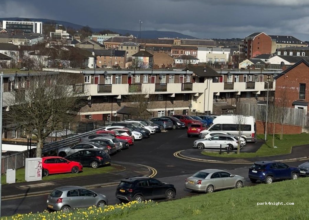 (BT48 6HL) Londonderry/Derry - Fahan Street — foto 2