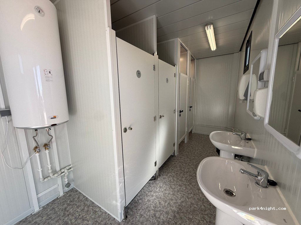 Área de Autocaravanas Alcalá de Henares — foto 5