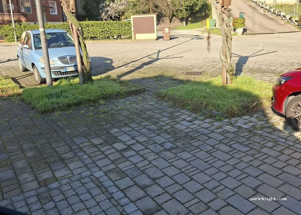 (27054) Montebello della Battaglia - Via privata Gavina — foto
