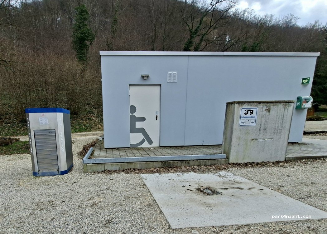 () Bad Urach - Vorderes Maisental 6 — foto