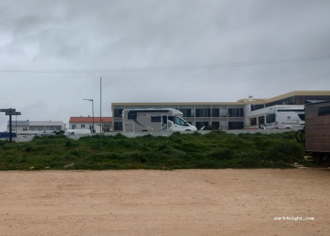 (8650-356) Sagres - Unnamed Road — foto