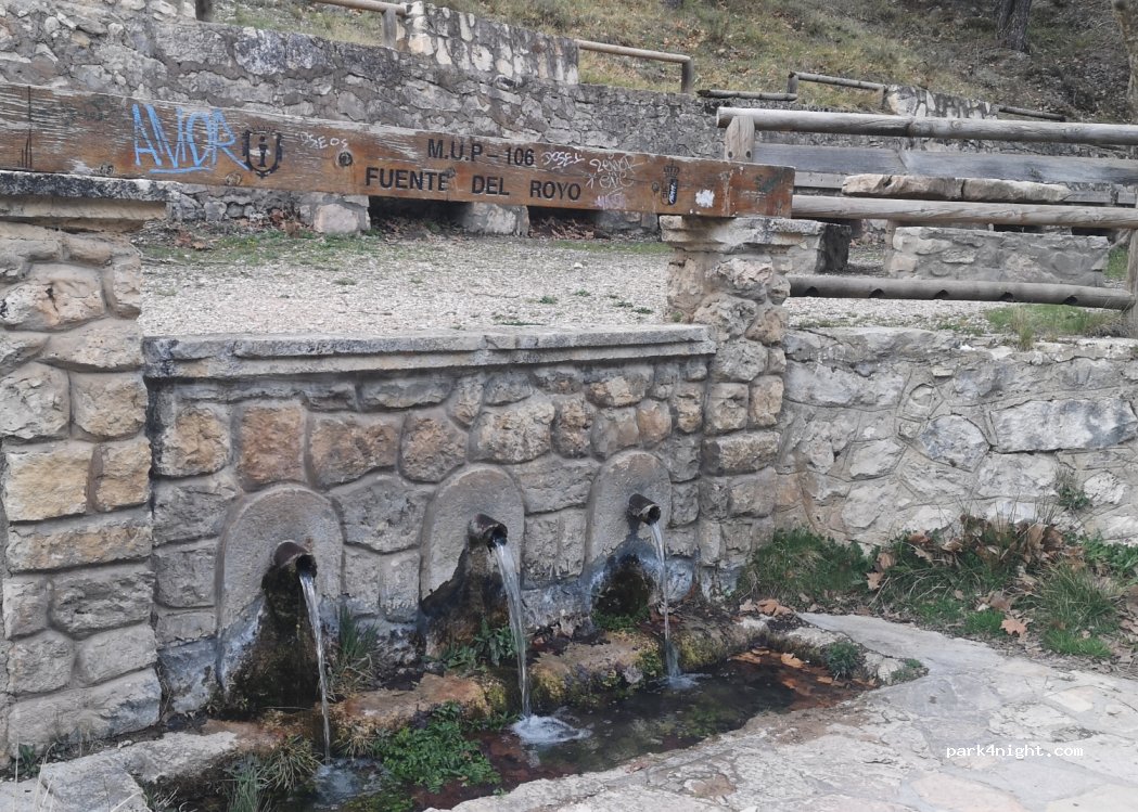 Fuente del Royo — foto 3