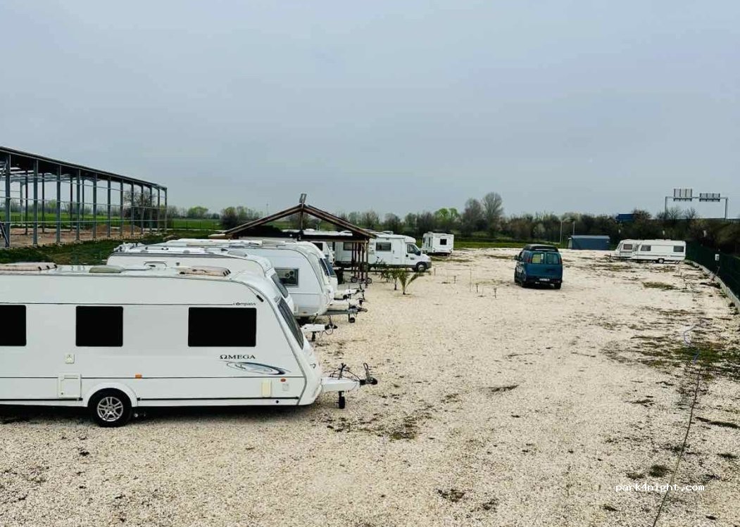 Camper Park Plovdiv — foto 4