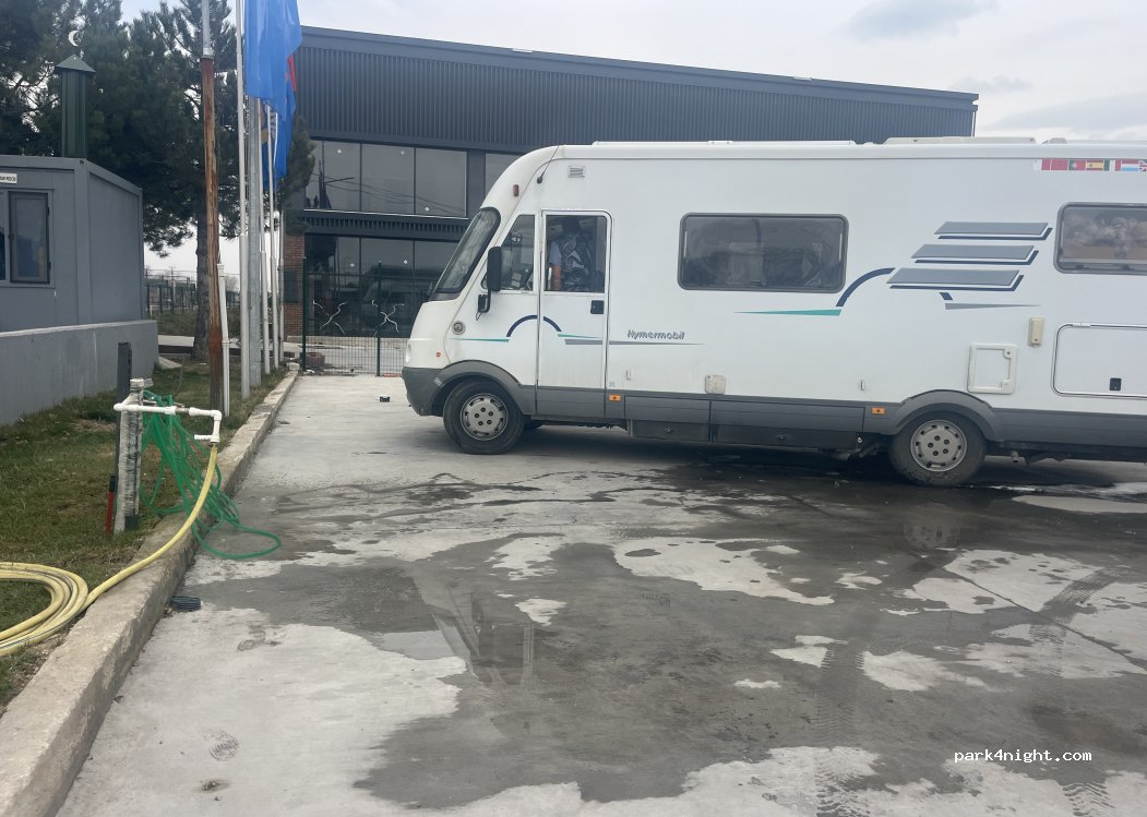 (26190) Zincirlikuyu Mahallesi - Bursa-Eskişehir yolu — foto