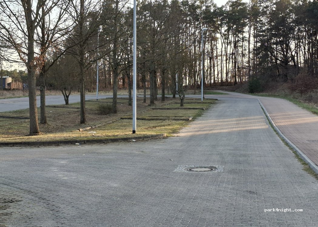 (14806) Bad Belzig - Im Gewerbepark Seedoche — foto 2