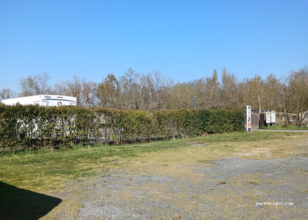 (85420) Damvix - Route du Grand Port — foto 2