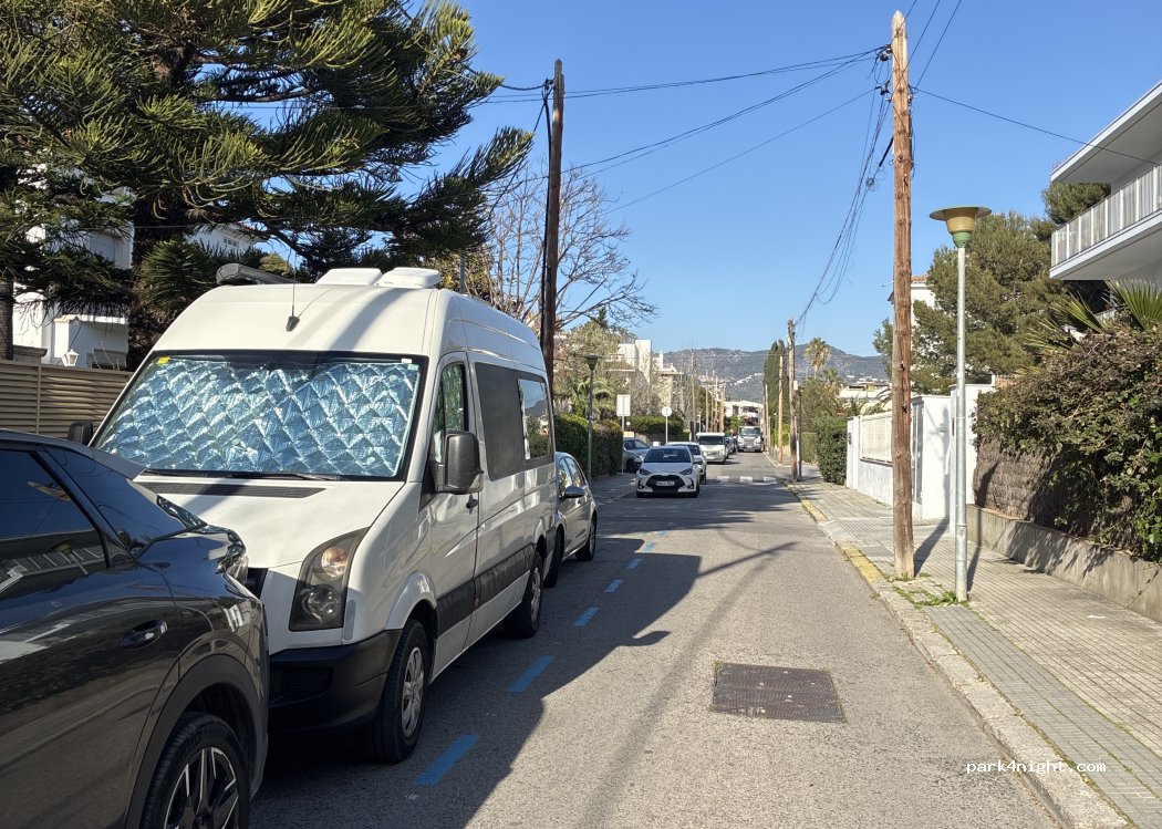 (08870) Sitges - Avinguda de la Mare de Deu de Montserrat — foto 3