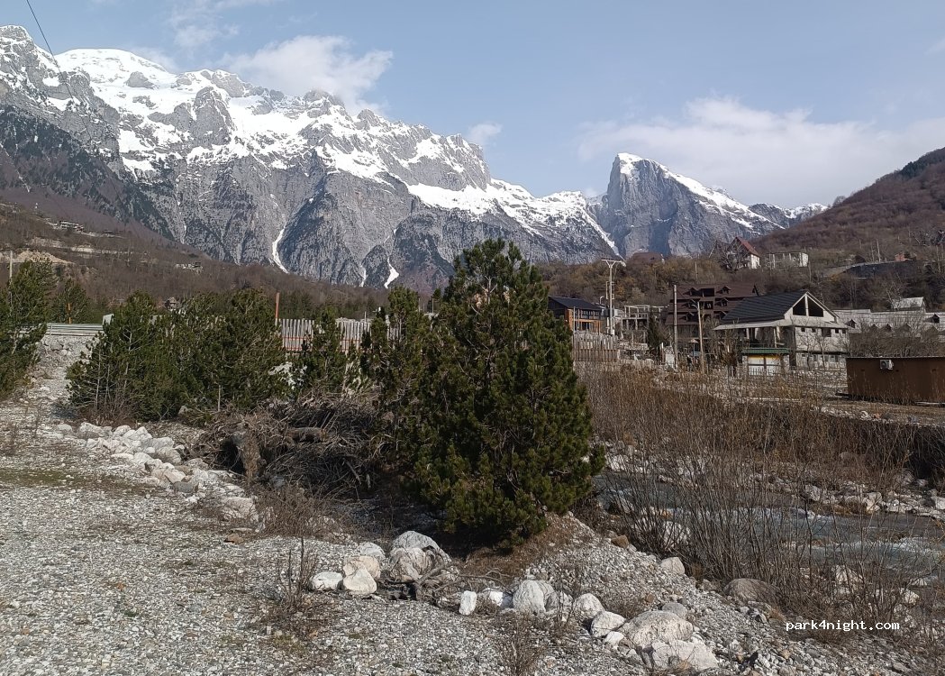 (4009) Shalë - Rruga Nikgjonaj — foto