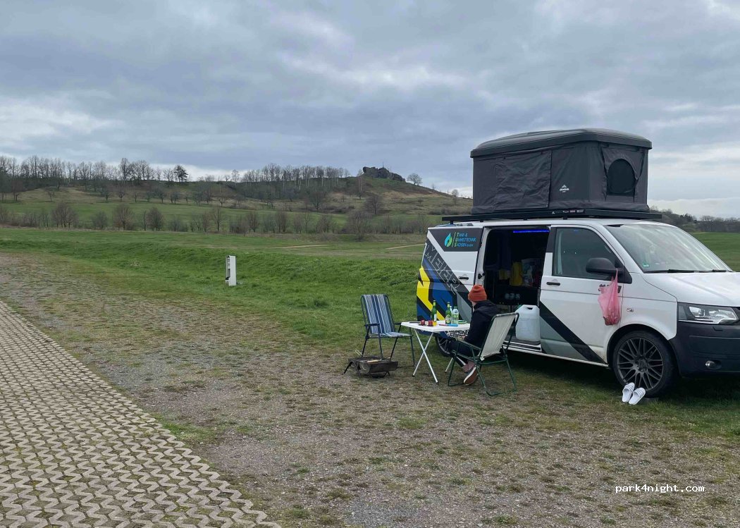 Wohnmobilstellplatz am Verkehrslandeplatz Ballenstedt — foto 3