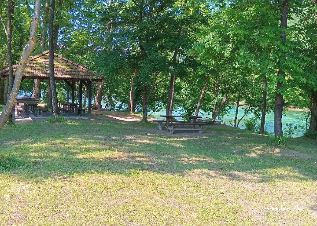 Kamp-Odmaralište Topole — foto 3