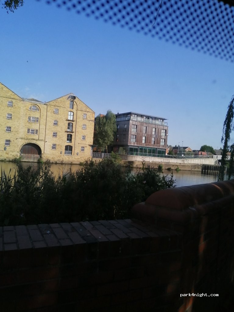 (WF1 5RF) Wakefield - 1 Thornes Lane Wharf — foto 2