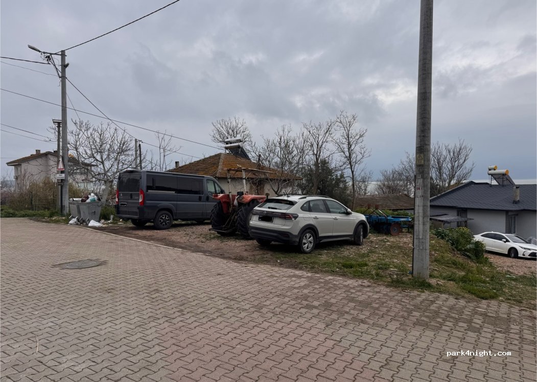(16710) Yeni Karaağaç - Eskikaraağaç Köyü İç Yolu — foto 2