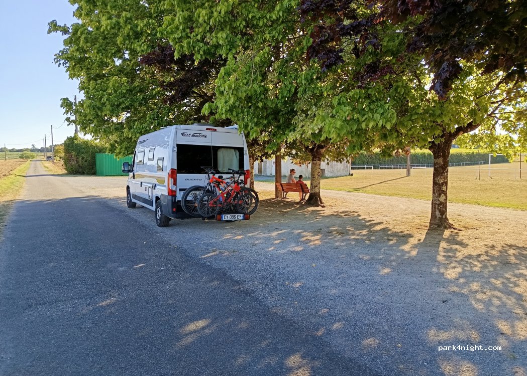 (16360) Reignac - Les Groies — foto 5