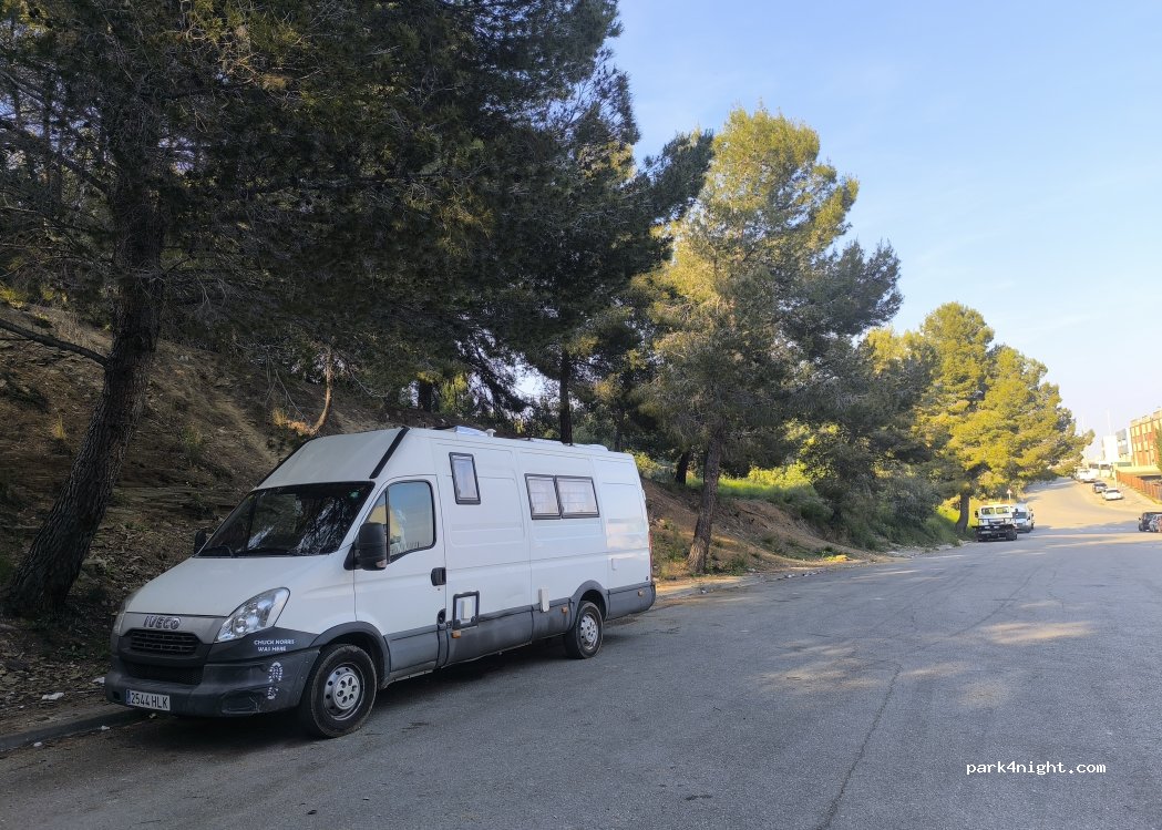 (08830) Sant Boi de Llobregat - Avinguda de la Torre de la Vila — foto