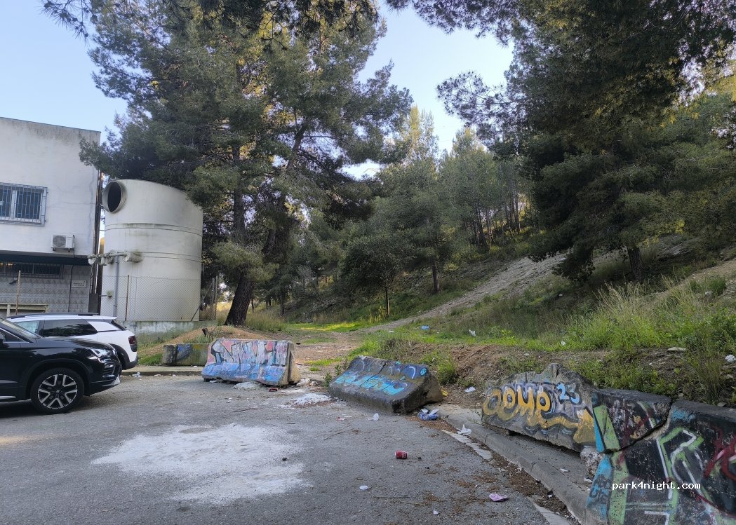 (08830) Sant Boi de Llobregat - Avinguda de la Torre de la Vila — foto 2