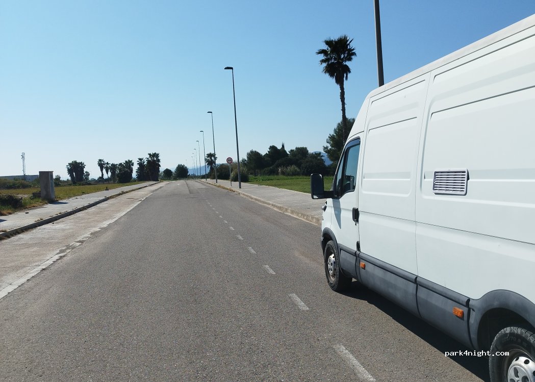 (46760) Tavernes de la Valldigna - Passeig de la comunitat de regants — foto